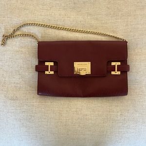 Micheal kors clutch